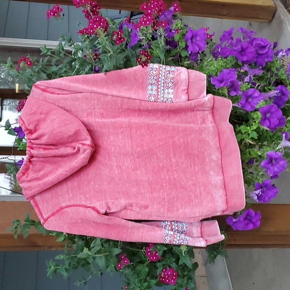 Cowgirl Legend Western Hoodie - Picture 6 of 6